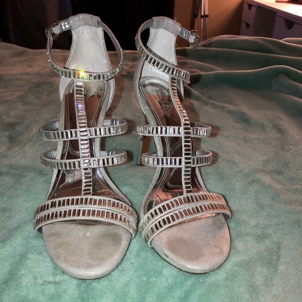 Sliver heels